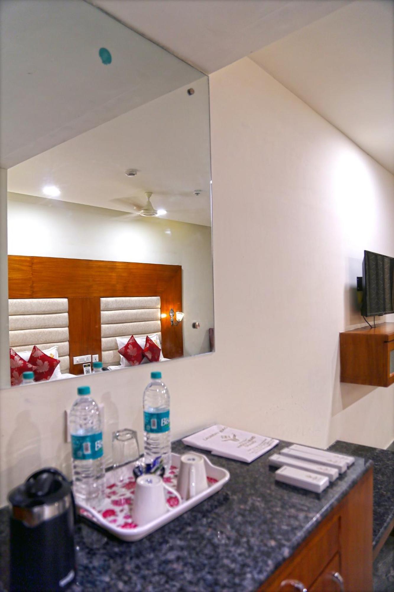 Hotel Hyderabad Grand Shamshabad Exterior photo